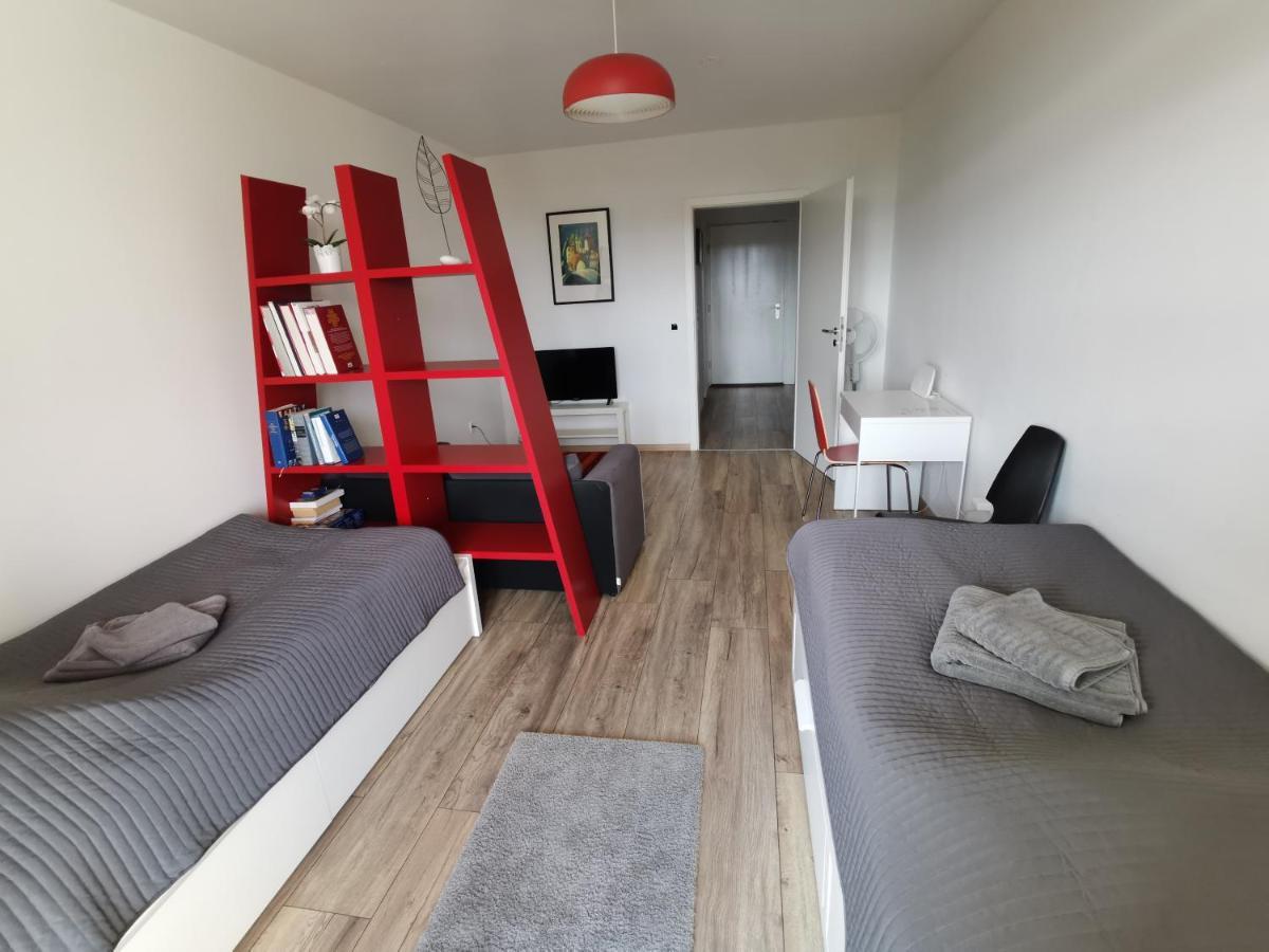 1-Zimmer Appartement In Hannover/Bemerode Exteriör bild